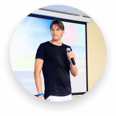 Niels Bosman< Niels Bosman